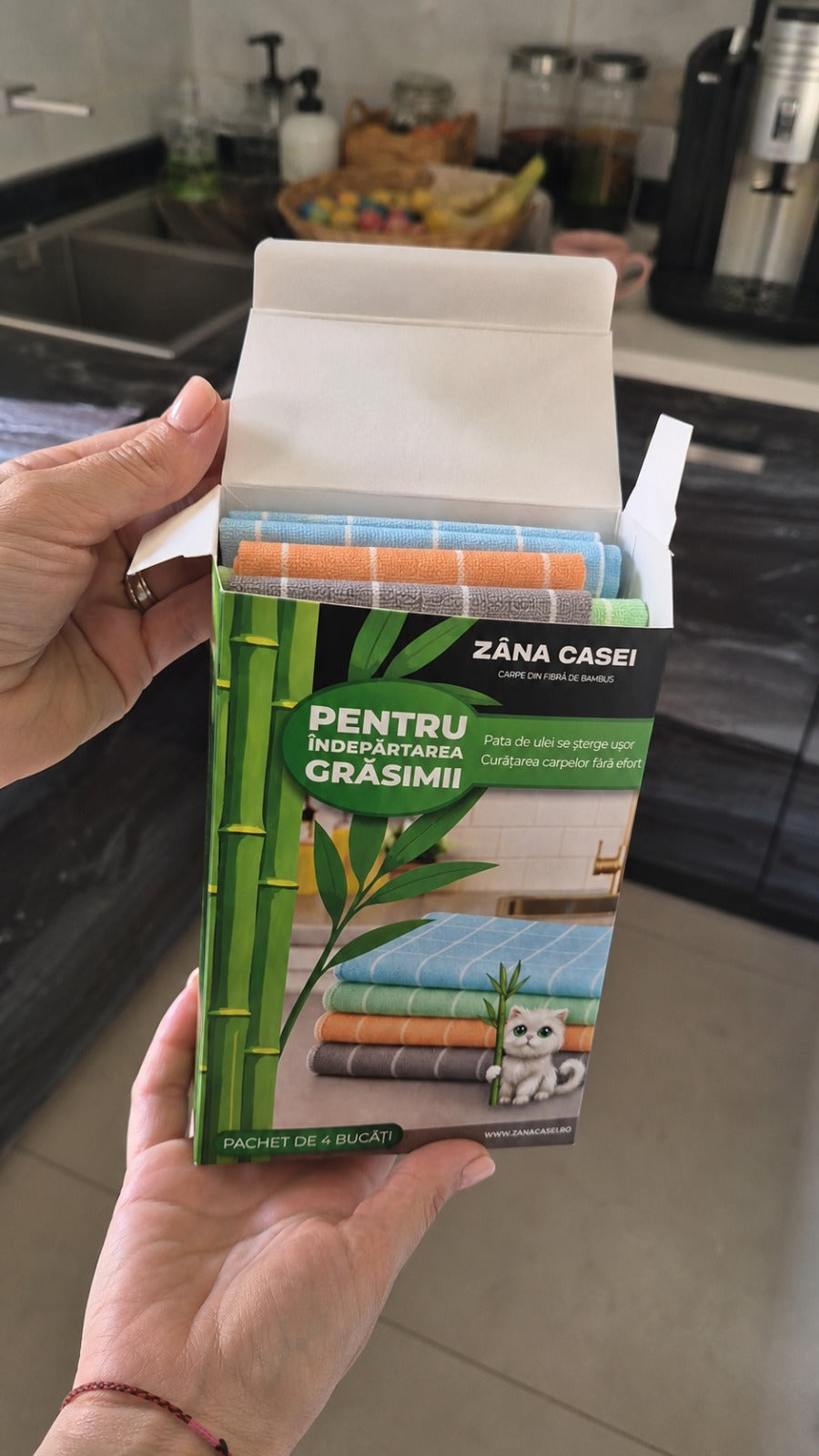 Set 4 Lavete XXL Din Fibra Naturala de Bambus, 35x35 cm – Curăță Fără Detergenți, Lavabile